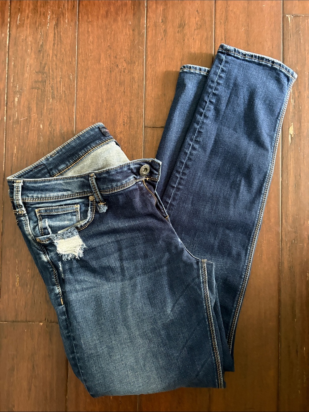 Silver Jeans Women's Dark Blue Distressed Skinny Jeans - Picture 3 of 3